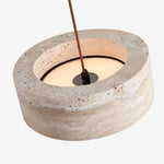 Charger l'image dans la visionneuse de la galerie, Yellow travertine LED pendant shade and suspension detail