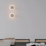 Cargar imagen en el visor de la Galería, Luz de pared minimalista italiana de cristal Clementine