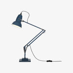 Afbeelding laden in galerijweergave, Modryx Vintage Verstelbare Bureaulamp – Industriële Taaklamp voor Thuiswerkplekken