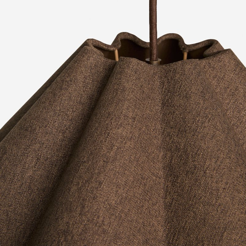 Weavara Skulpturale Stoff- und Metall-Hängeleuchte — Moderne Pendelleuchte für Ess- oder Wohnzimmer