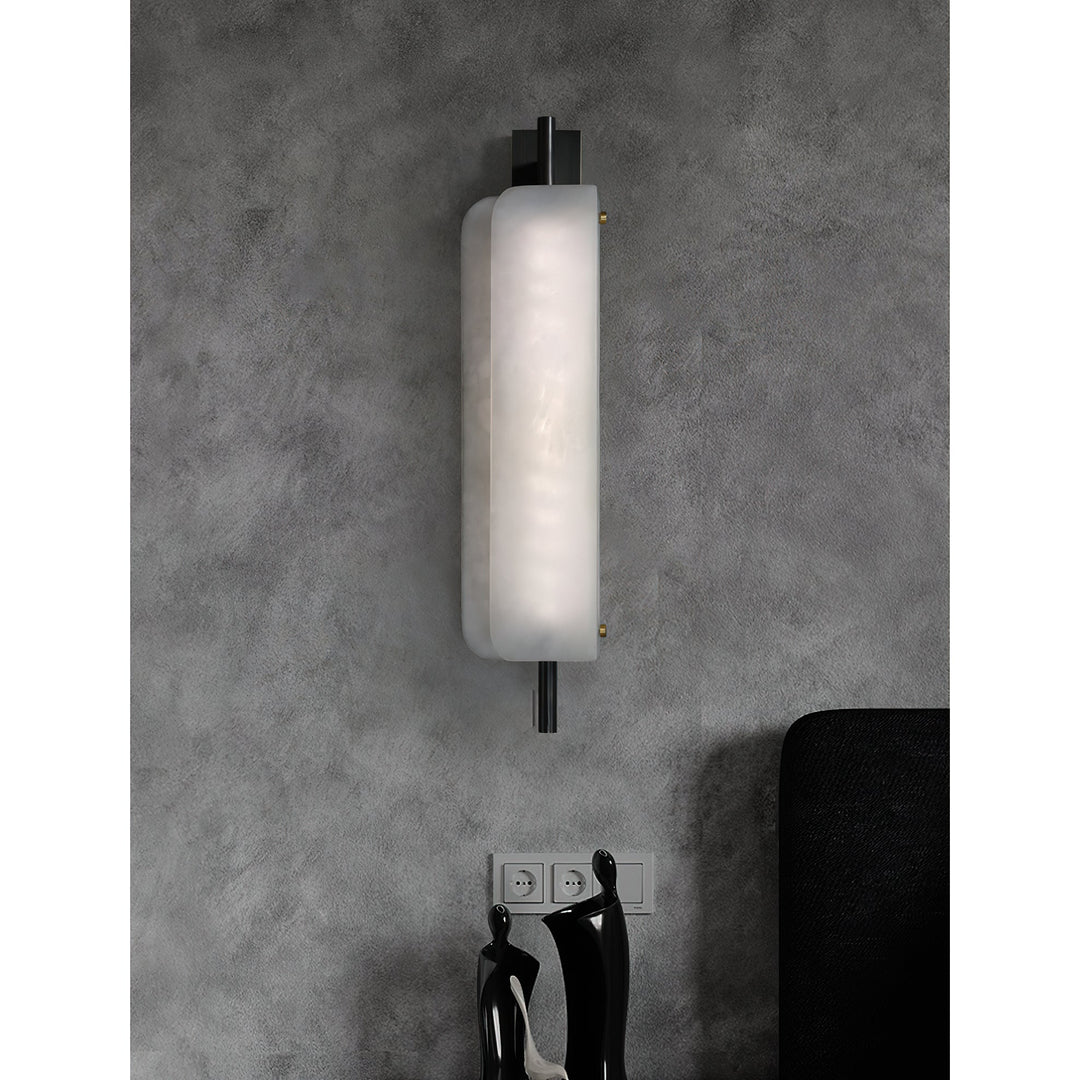 Kinkairo Alabaster Wall Lamp