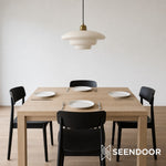 Cargar imagen en el visor de la Galería, Lámpara colgante de vidrio opalino Daphne – Lámpara colgante moderna y minimalista para cocina y comedor