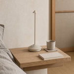 Charger l'image dans la visionneuse de la galerie, Lampe de table sans fil rechargeable Glimma Design moderne Éclairage LED tactile pour décoration intérieure N39