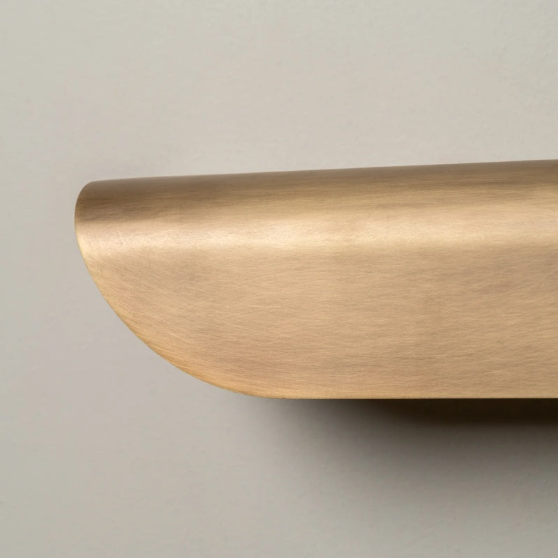 Applique da parete moderna in metallo Hidra – Applique minimalista a luce diretta verso il basso per case moderne