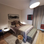 Charger l'image dans la visionneuse de la galerie, Lampe Plafonnier Duo – Luminaire Moderne en Bois Grain et Métal à Montage Affleurant pour Salon et Chambre