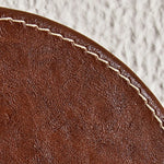 Cargar imagen en el visor de la Galería, leather_stitch_detail