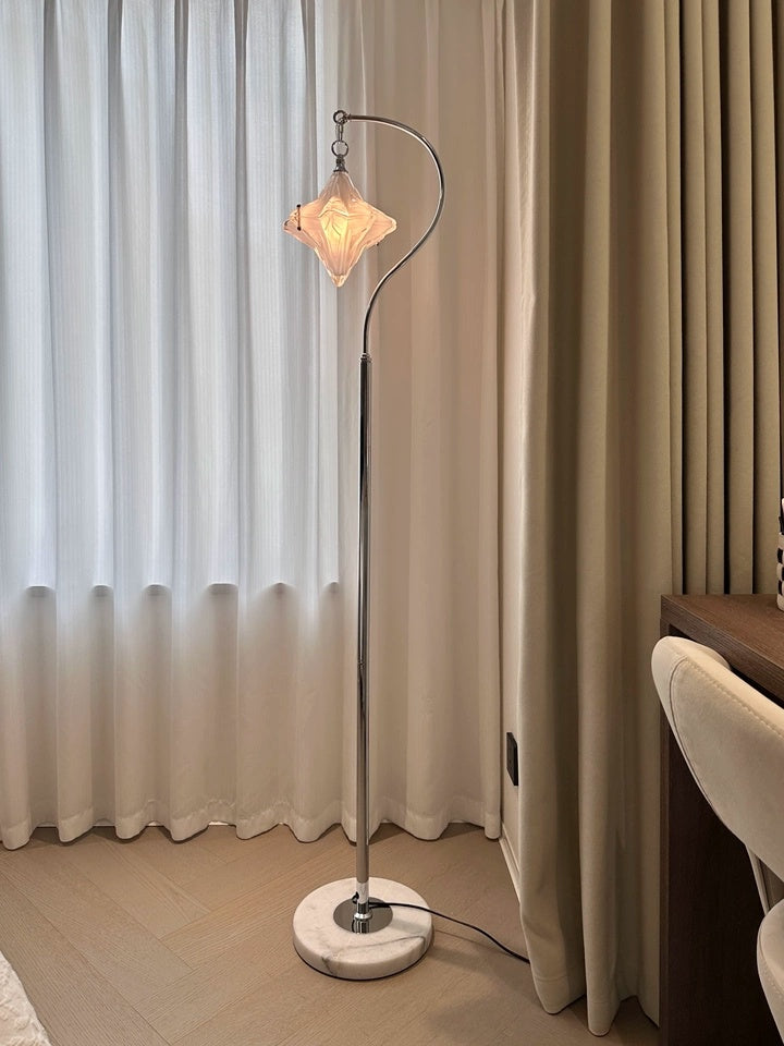 Art Deco Star Floor Lamp – Modern Standing Lamp for Living Spaces –  Astris Orion