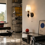 Carica l'immagine nella visualizzazione Galleria, Living room scene with wall-mounted glass sconce