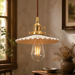 Cargar imagen en el visor de la Galería, pleated ceramic pendant light 11
