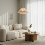 Cargar imagen en el visor de la galería, Sombra de tela plegable Zalen - Lámpara colgante tejida artesanal para ambiente de comedor y entrada