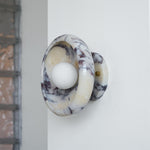 Bild in die Galerieansicht laden, Piedra Marmor-Wandleuchte