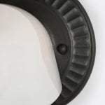 Afbeelding laden in galerijweergave, Thaise Mid-Century Moderne Art Deco glazen wandkandelaar