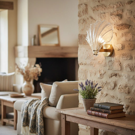 Shellora Stijlvolle Schelp Wandlamp – Sculpturale Glas- en Metaal Wandlamp voor Thuis N44