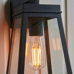 Bild in die Galerieansicht laden, Trevanta Klare Glas-Schwarze Außenlaterne Wandlampe – Moderne Außenbeleuchtung