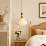 Cargar imagen en el visor de la Galería, Bedside pendant installation scene