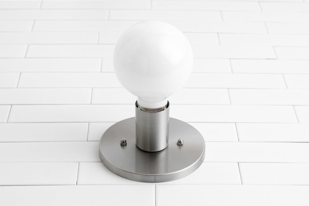 Glorica Glass Minimalist Wall Sconce - Versatile Modern Light For Any Room