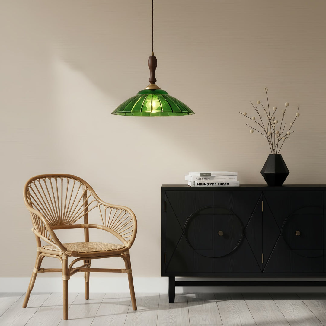 Suspension vintage Elunaris en forme de trompette avec abat-jour en verre vert pour salle à manger