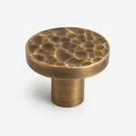 Charger l'image dans la visionneuse de la galerie, 30 mm round flat hammered antique brass cabinet knob