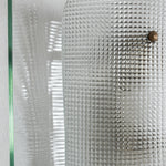 Afbeelding laden in galerijweergave, Textured inner glass shade detail