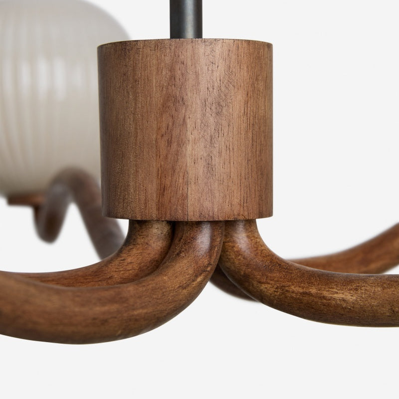 Lampadario Contemporaneo Shella a Cinque Sfere – Lampada a Sospensione in Legno, Metallo e Vetro per Camera da Letto o Sala da Pranzo