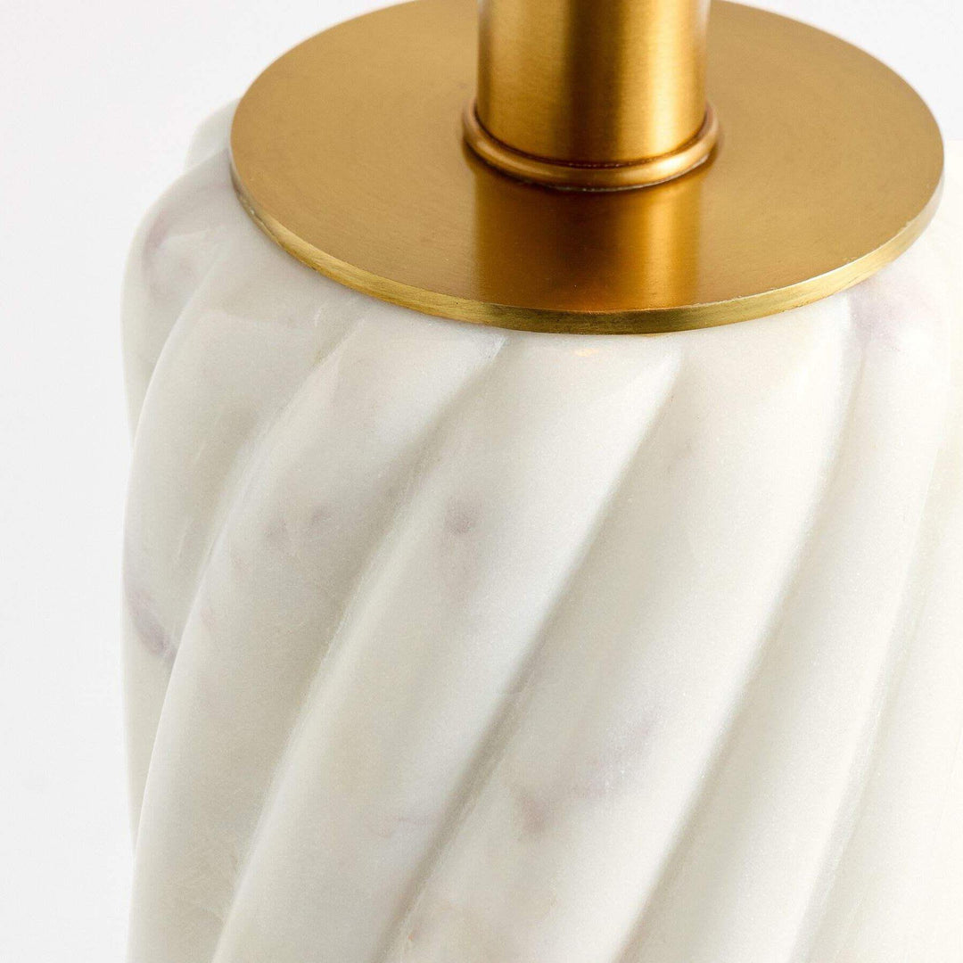 Albi Sculptuur Marmeren Tafellamp – Minimalistisch Metalen Ontwerp Geschikt voor Slaapkamer of Woonkamer