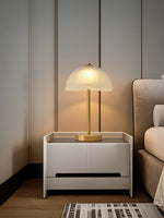 Bild in die Galerieansicht laden, Kleine Schirm-Tischlampe