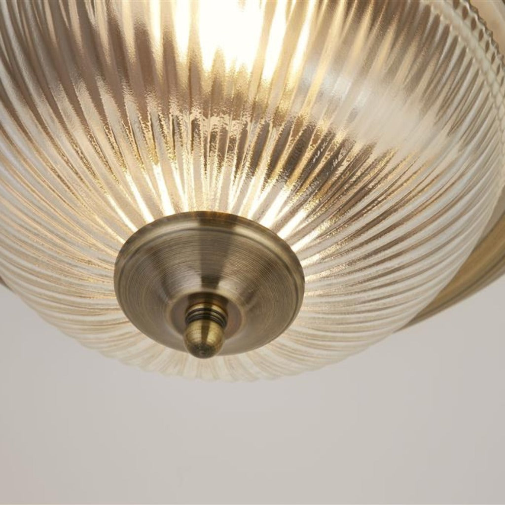 TF Vintora Moderne Opbouw Plafondlamp – Geribbeld Glas en Metalen Rand voor Keukens of Gangen