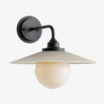 Afbeelding laden in galerijweergave, Cordax wandlamp geïnspireerd op gereedschap - metaal en glas voor binnen- en buitendecoratie