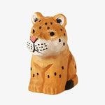 Załaduj obraz do przeglądarki galerii, Hand carved wooden leopard figurine natural wood