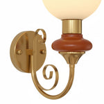 Afbeelding laden in galerijweergave, Noirvex Sculpturale Metalen Wandlamp – Elegant Verticaal Ontwerp voor Woonruimtes