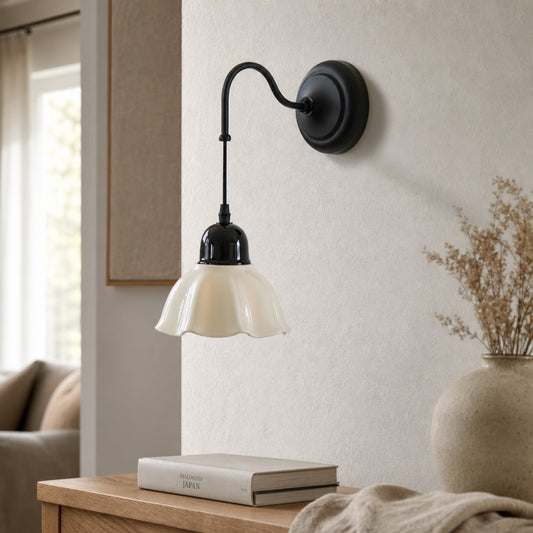 Lámpara de pared floral vintage Cazelle – Aplique con diseño artístico de flores para dormitorio y pasillo