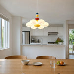 Cargar imagen en el visor de la Galería, Flower pendant lamp above a dining table