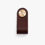 Afbeelding laden in galerijweergave, Cowhide leather and brass cabinet pull handle color and size option