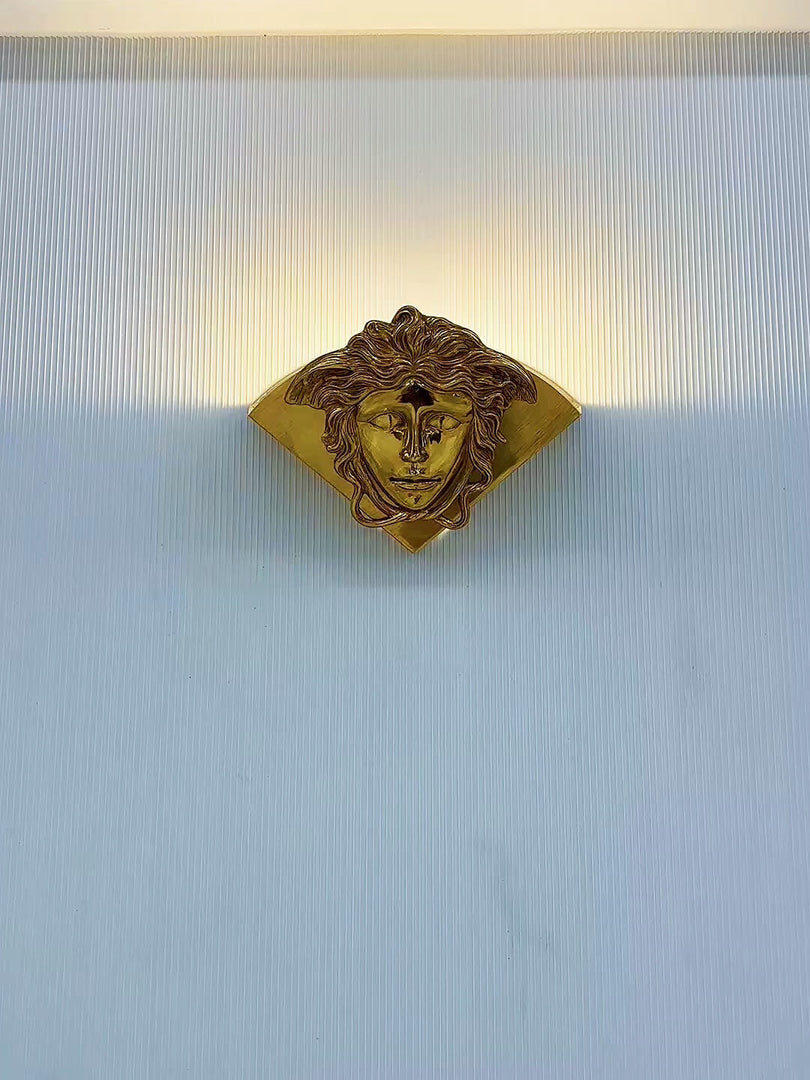 Sphinx Messing Wandleuchte