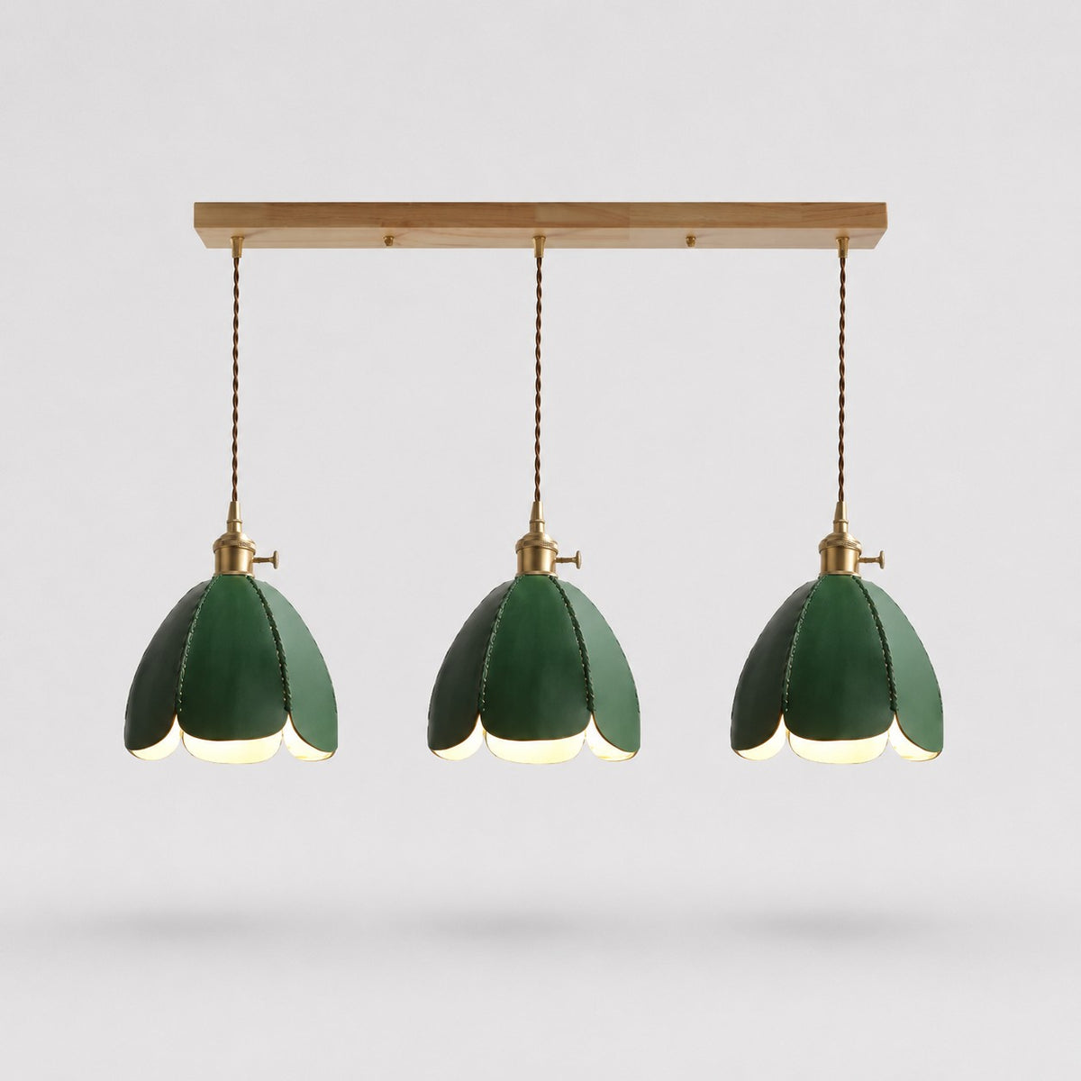 Three-light green leather linear pendant