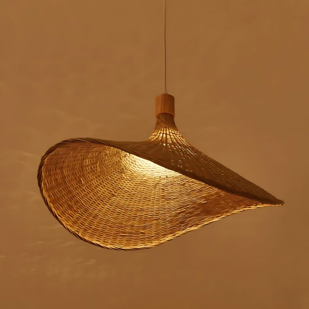Rustykalny urok lampy z rattanu Raphia