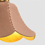 Cargar imagen en el visor de la Galería, Scalloped leather shade edge
