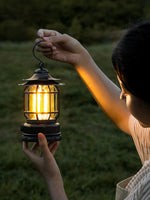 Bild in die Galerieansicht laden, Laterne Outdoor Camping Tischlampe (eingebauter Akku)