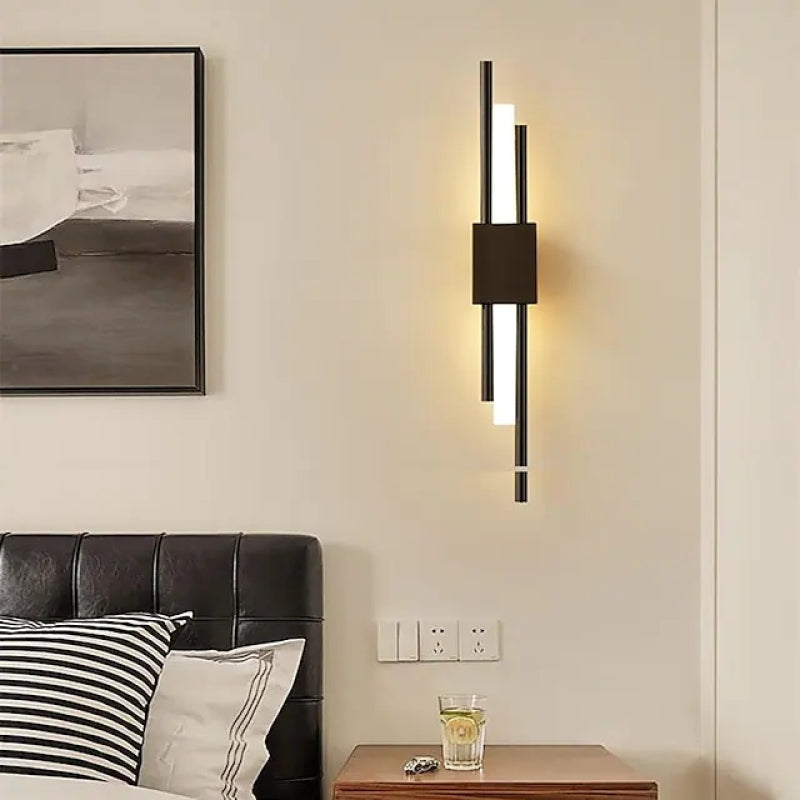 LuminArt - Luz LED Estilizada Negro/Oro