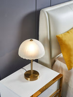 Bild in die Galerieansicht laden, Kleine Schirm-Tischlampe