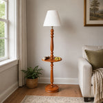 Afbeelding laden in galerijweergave, Vintage vloerlamp van massief hout met optioneel bijzettafeltje