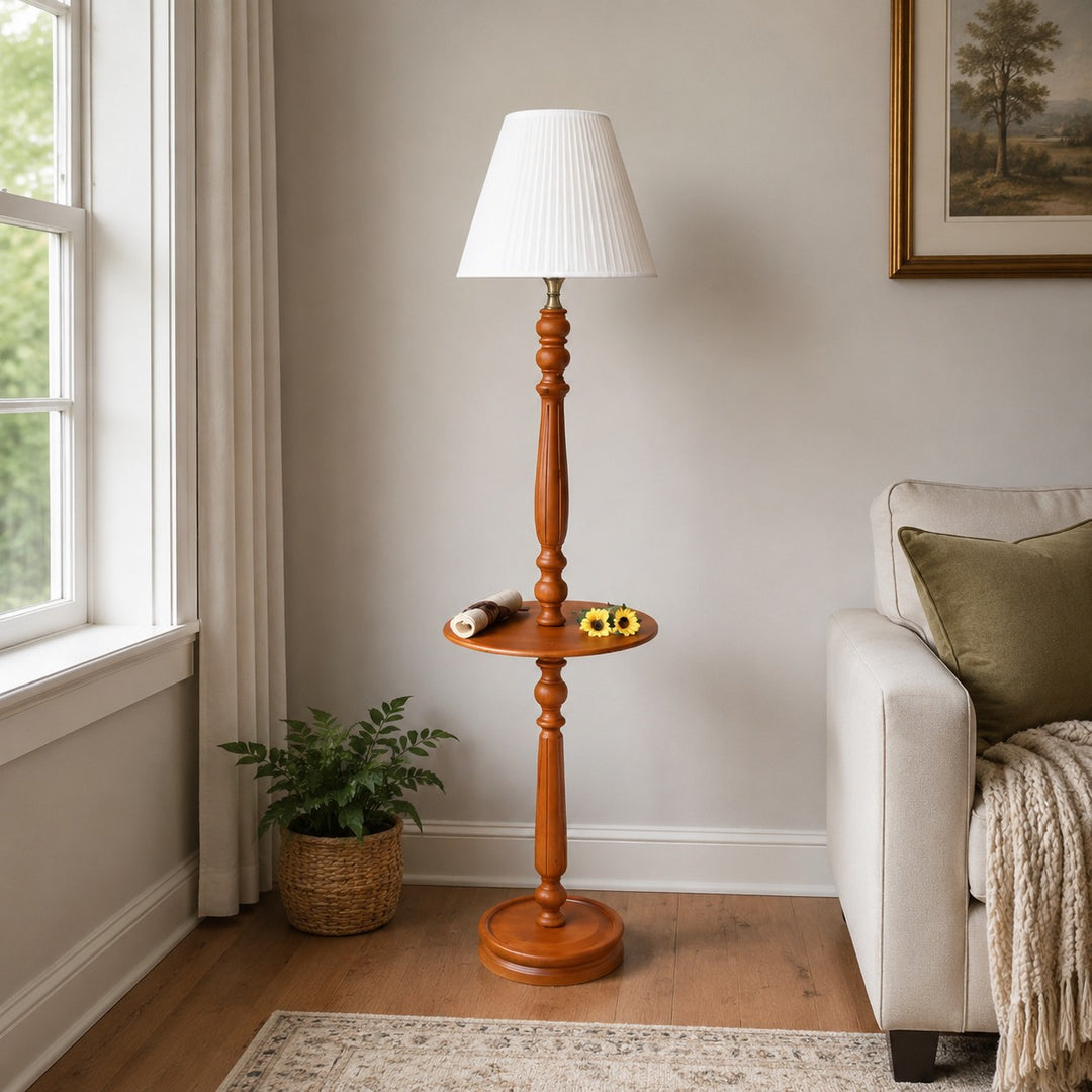 Vintage vloerlamp van massief hout met optioneel bijzettafeltje