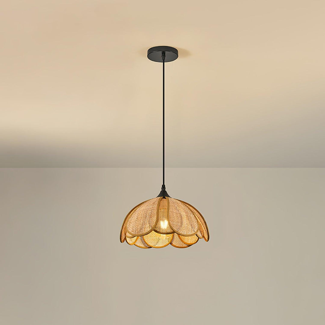 Bloom Rattan Pendelleuchte