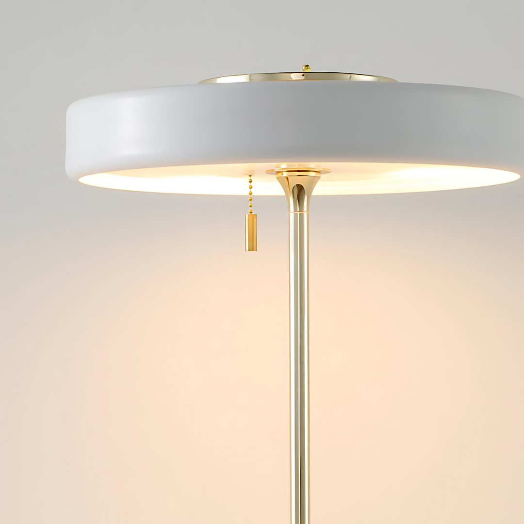 Minimalistyczna metalowa lampa stołowa Radiant Tower of Light