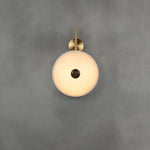 Bild in die Galerieansicht laden, Alabaster Eclipse Wandleuchte