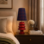 Afbeelding laden in galerijweergave, Embroidered Fabric and Sculptural Ceramic Table Lamp