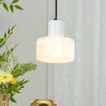 Bild in die Galerieansicht laden, Cyls Alabaster Pendelleuchte