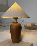 Bild in die Galerieansicht laden, Brayden Holz Tischlampe