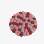 Charger l'image dans la visionneuse de la galerie, Coral blue handmade felt ball coaster