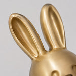 Afbeelding laden in galerijweergave, Close view of brass rabbit ear detail